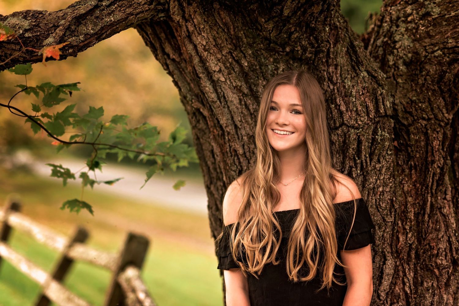 central MA senior portrait photographer