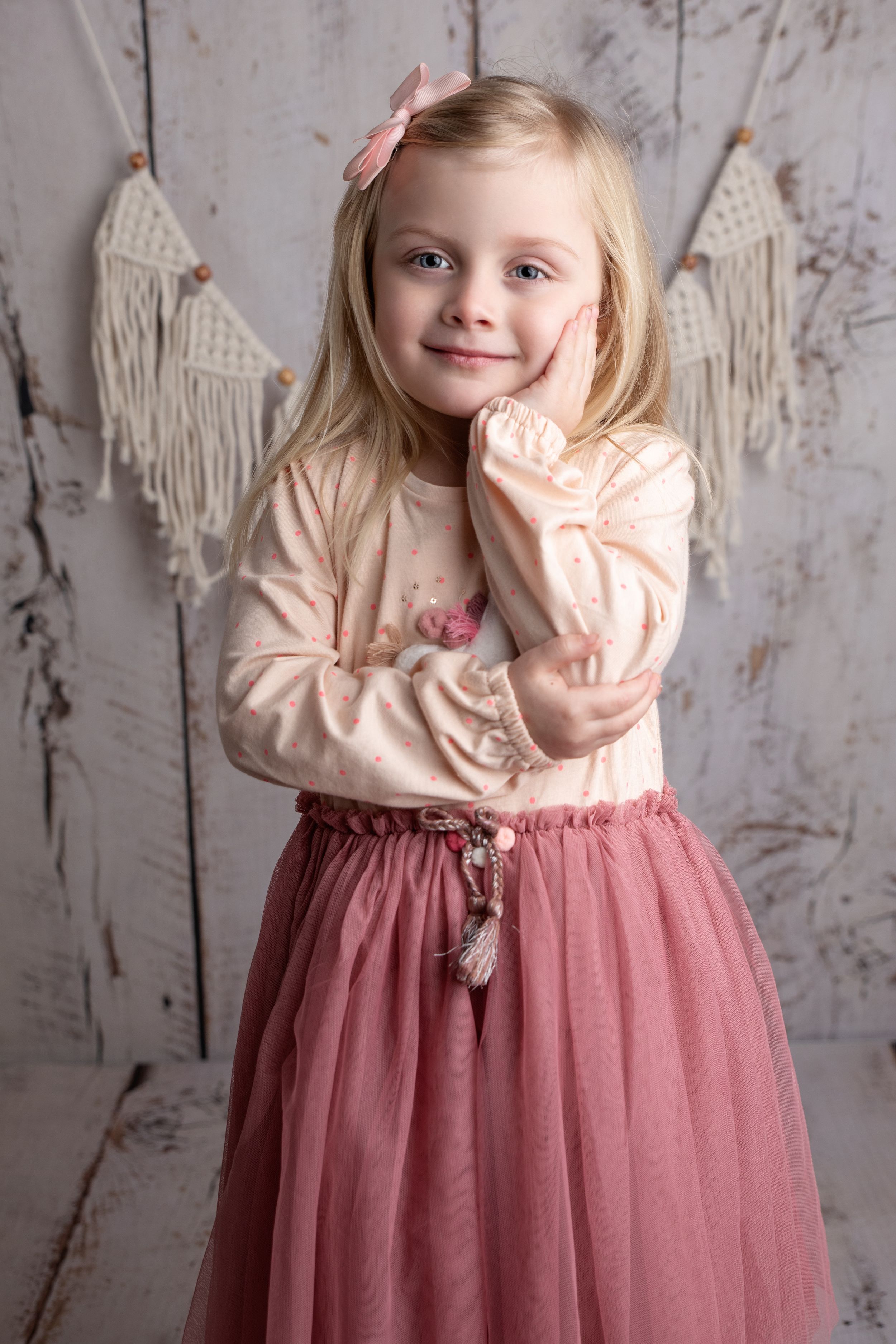 #childphotoshoot #photoshoot #wiganphotographer #childphotography #familyphotoshoot #familyphotographer