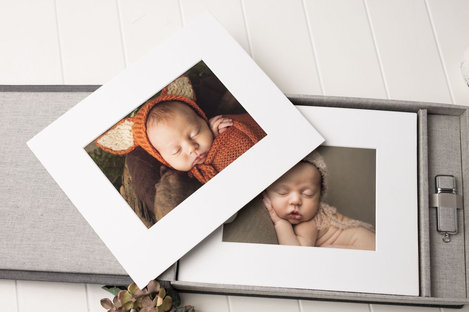 austin newborn photography suede photo folio box3