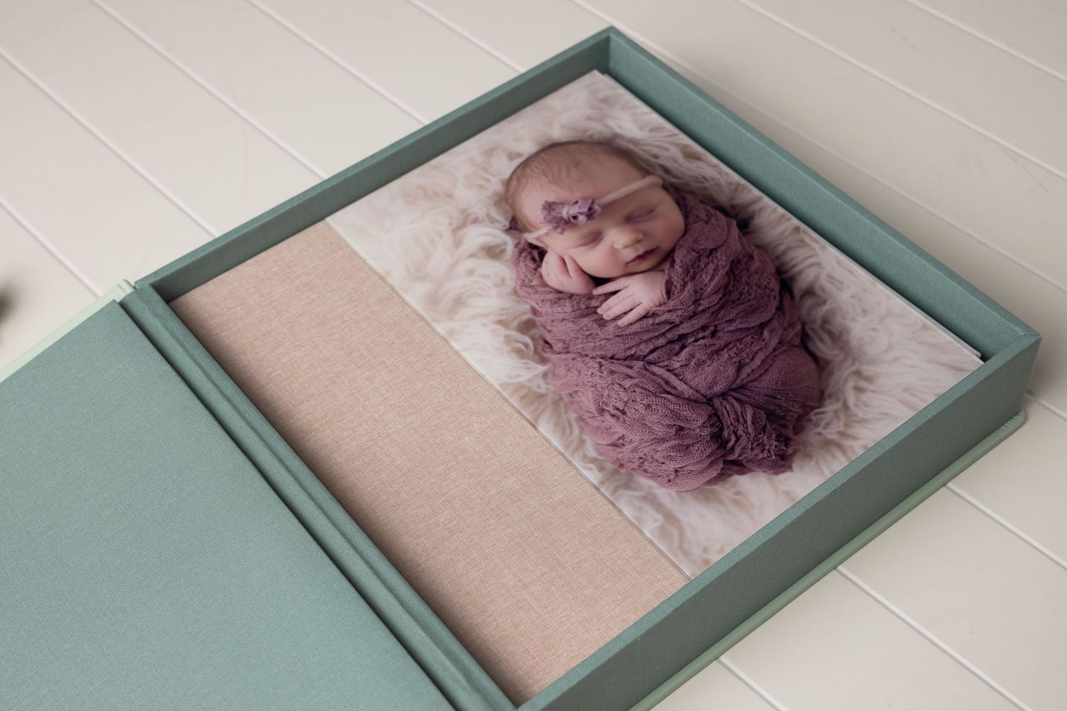 austin newborn photography crystal luxe album cover