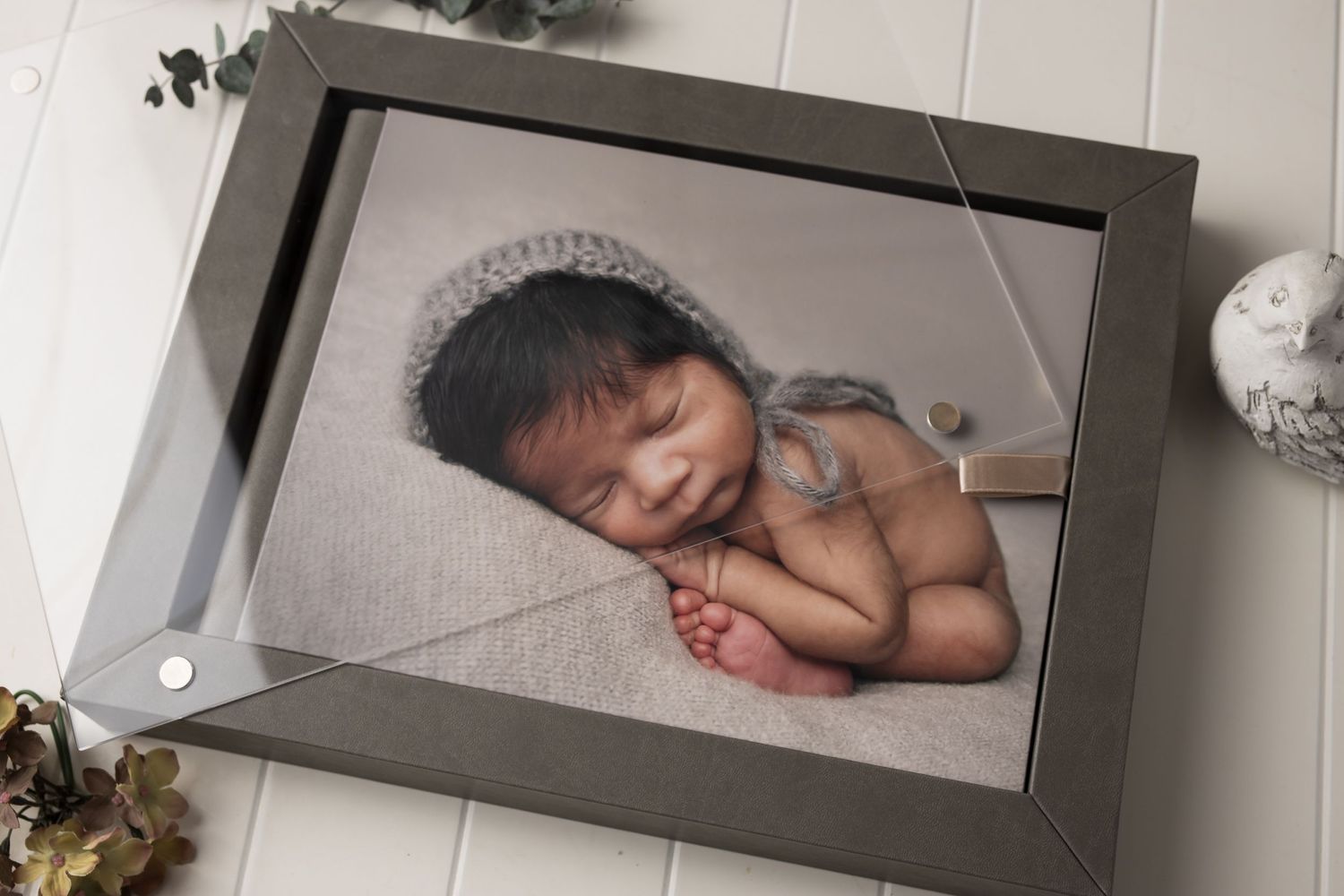 austin newborn photography heirloom album acrylic lid display box open