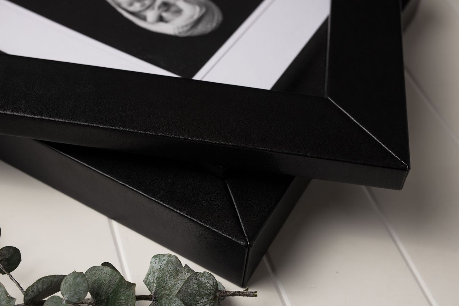 austin newborn photography heirloom folio box black frame box