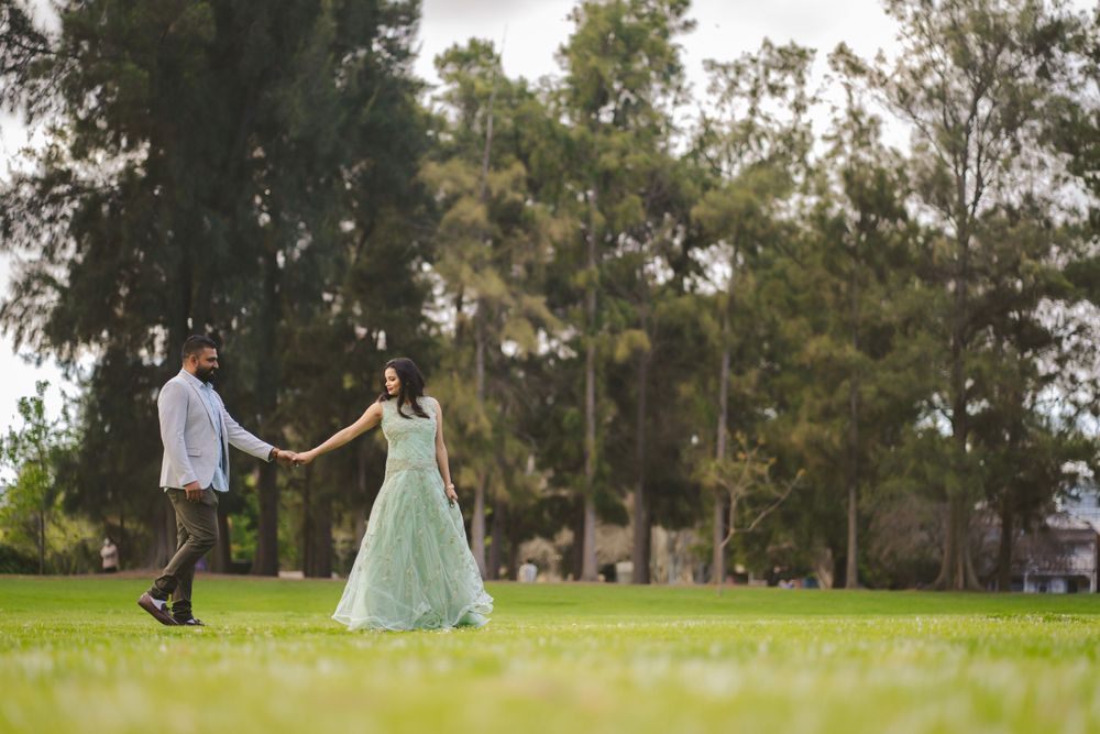 wedding couple photoshoot photographer in Sydney Wollongong Adelaide