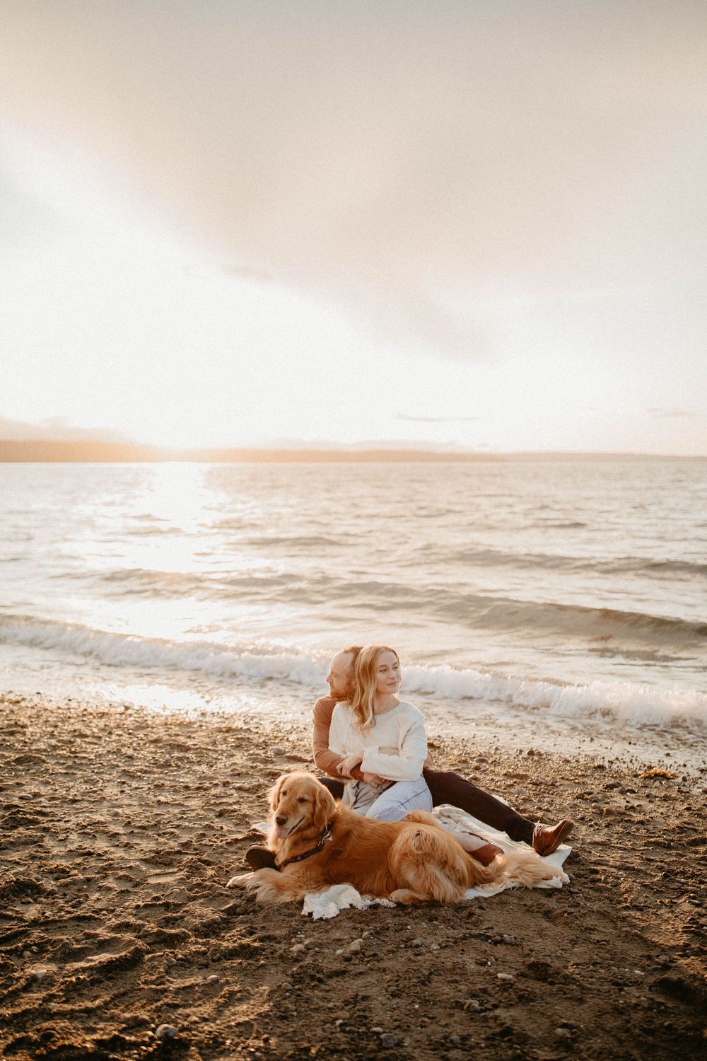 editorial documentary-style golden retriever florida 30a destin couple beach international wedding Julianne Drake Washington PNW elopement