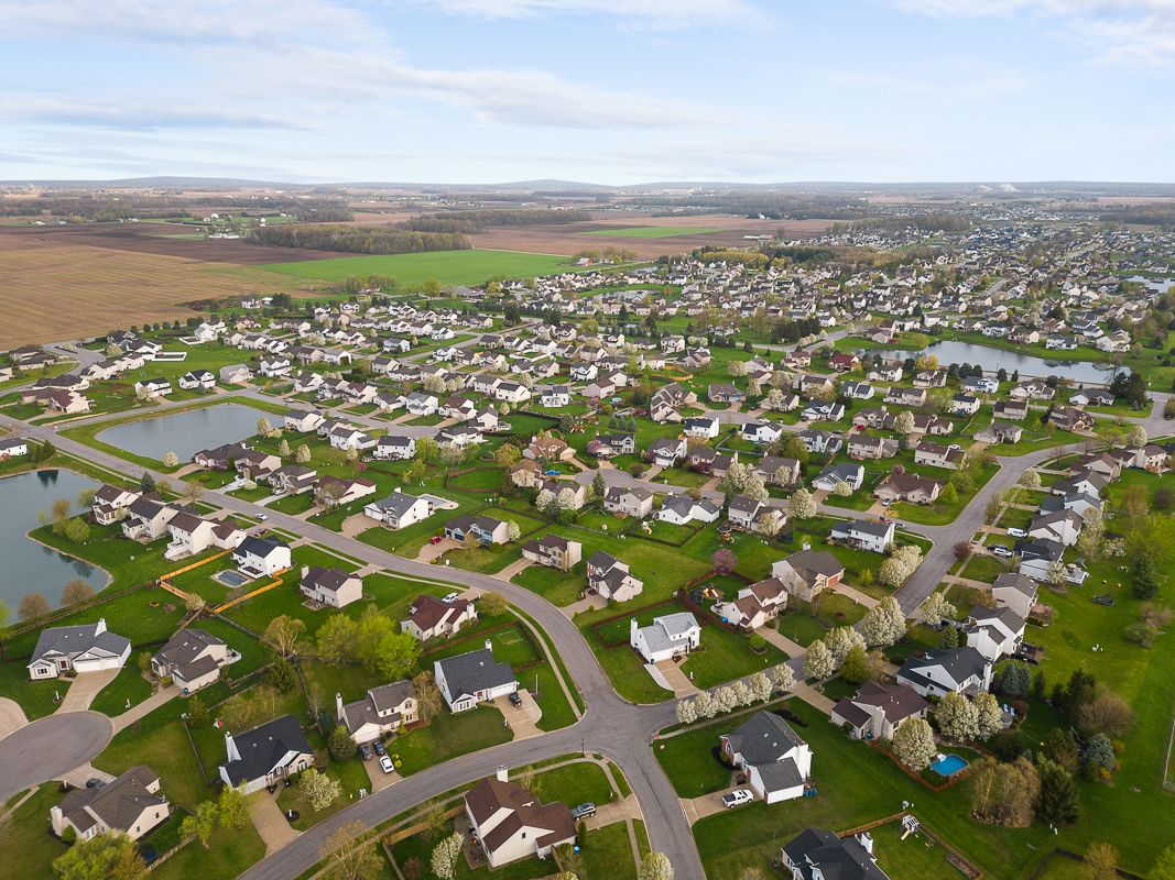 real-estate-photographers-photography-fort-wayne-indiana-huntington-auburn-angola-new-haven-columbia-city-warsaw-bluffto