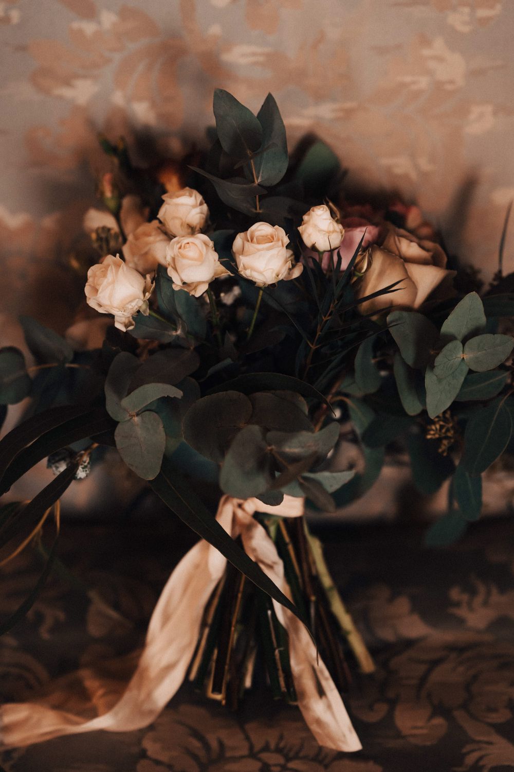 Lisa Faulkner's wedding flowers