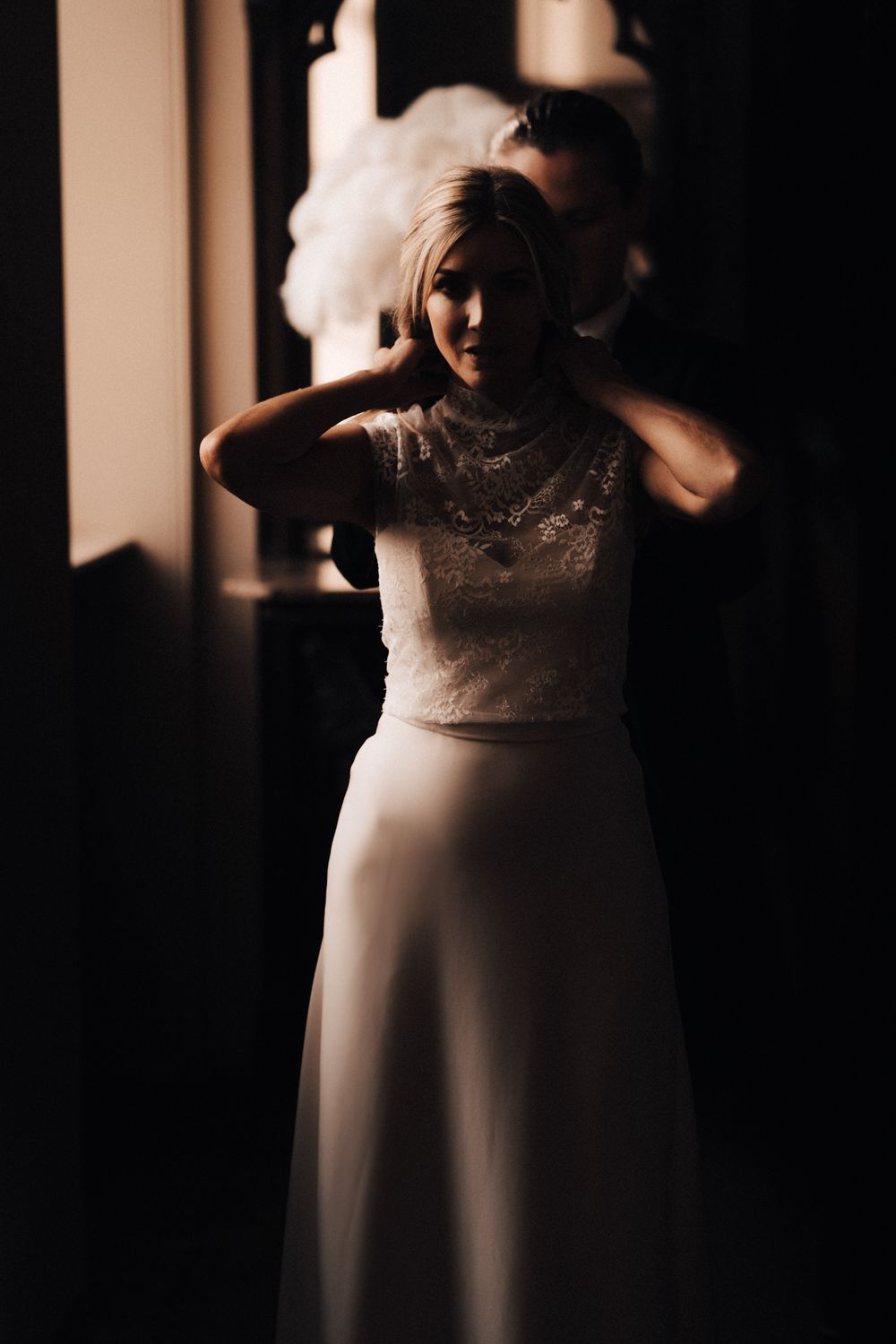 Lisa Faulkner and John Torode's Wedding at Aynhoe Park lisa getting ready