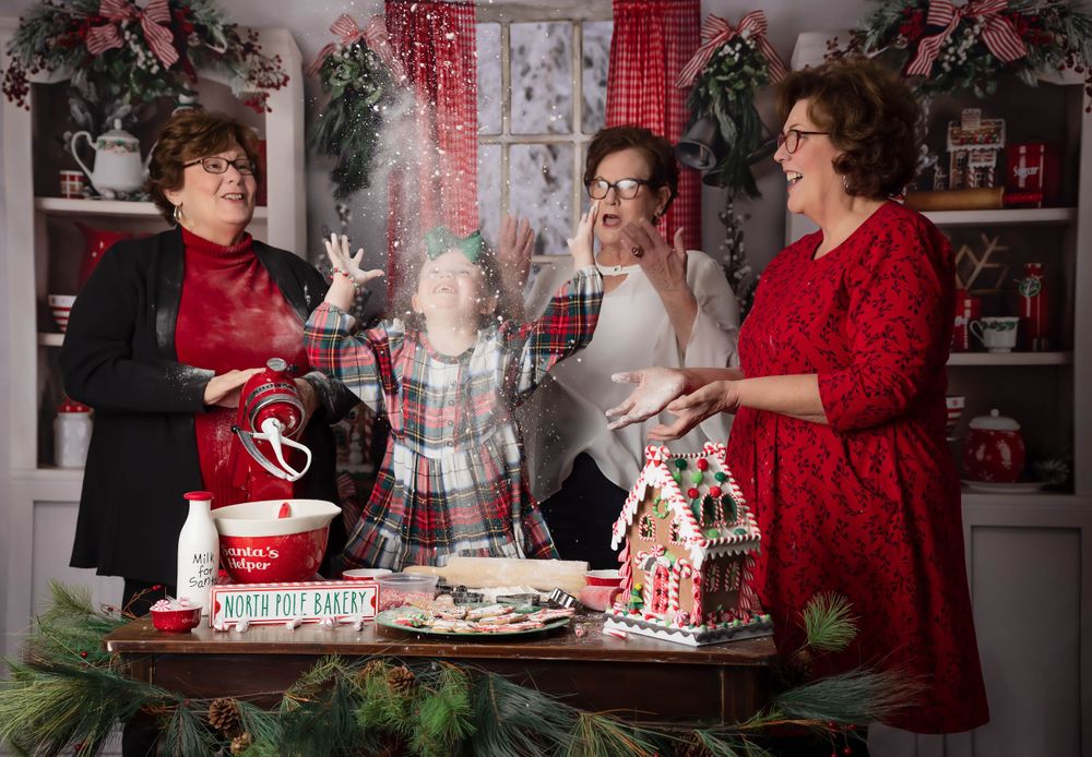 christmas family baking cookies