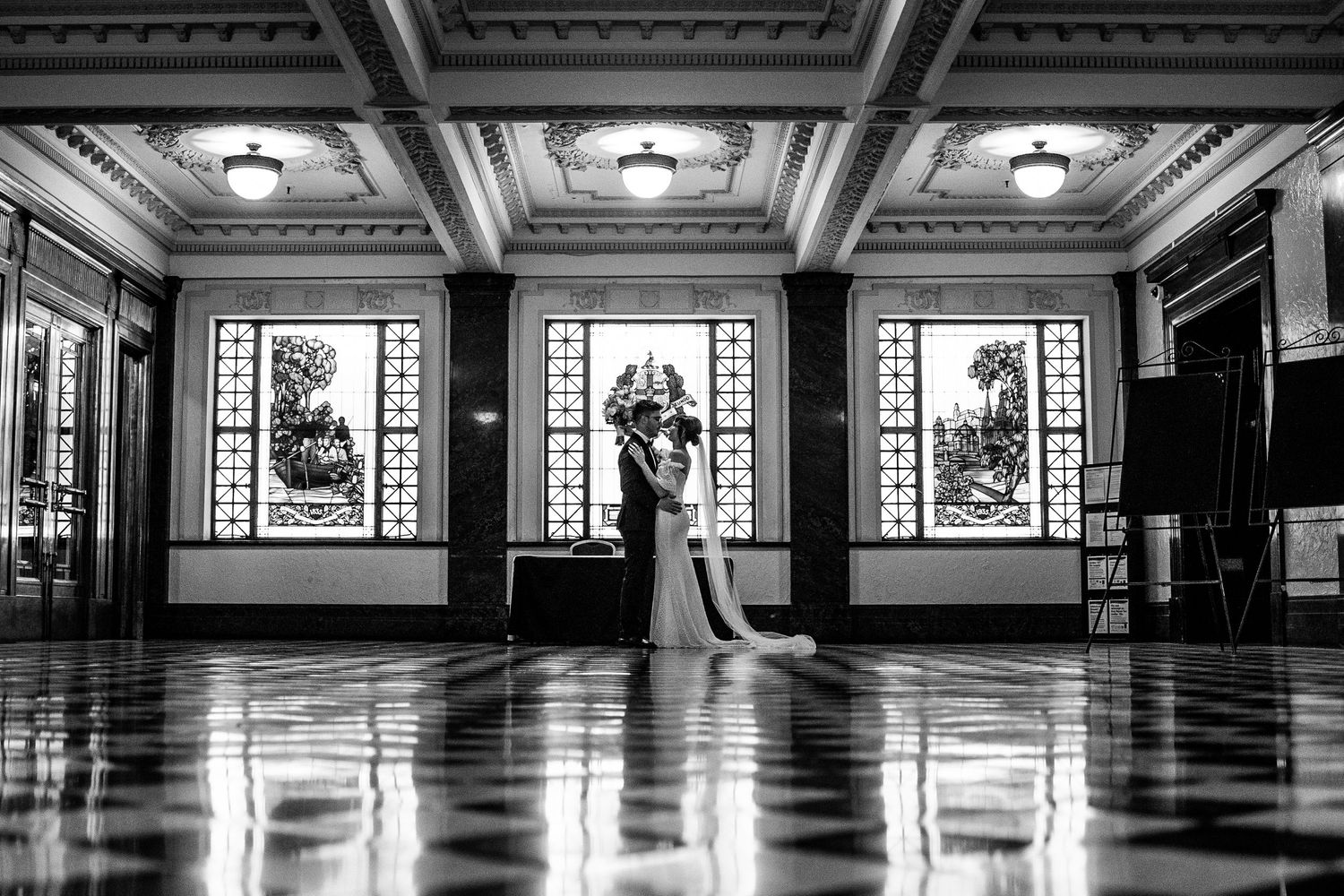 Melbourne wedding photographer town hall bride groom wedding pride married wedding venueMornington Penisula wedding phot