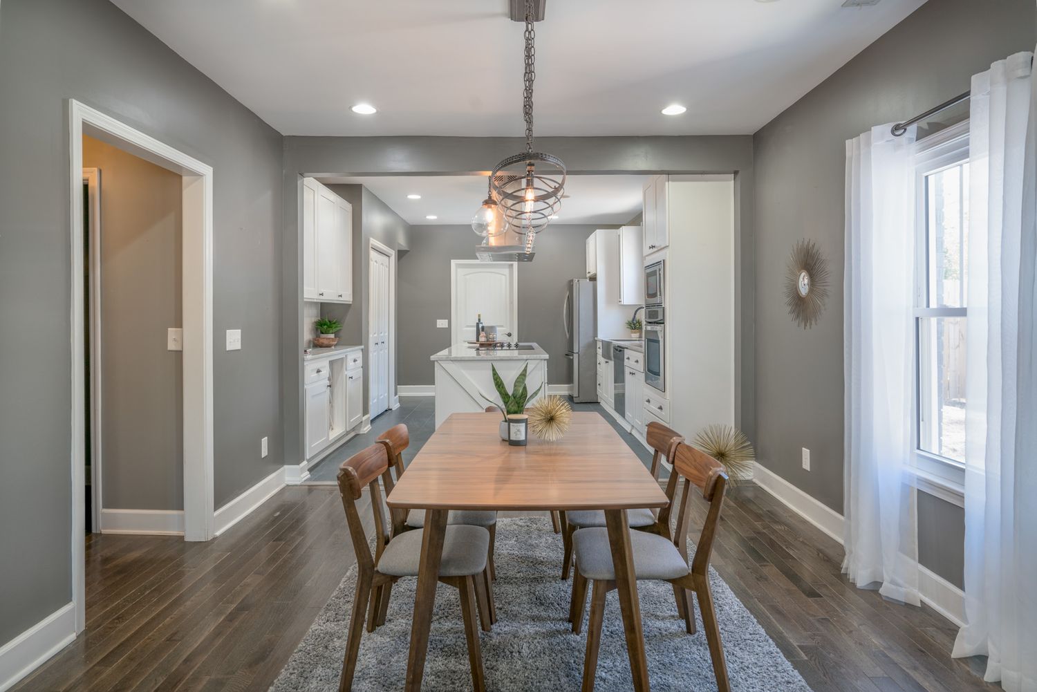 best real estate photographer in Nashville, tn Murfreesboro, tn commercial residential headshot branding