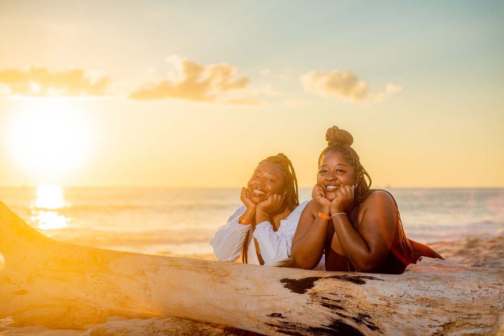Family Sunset Photo Shoot in Flamingo Beach