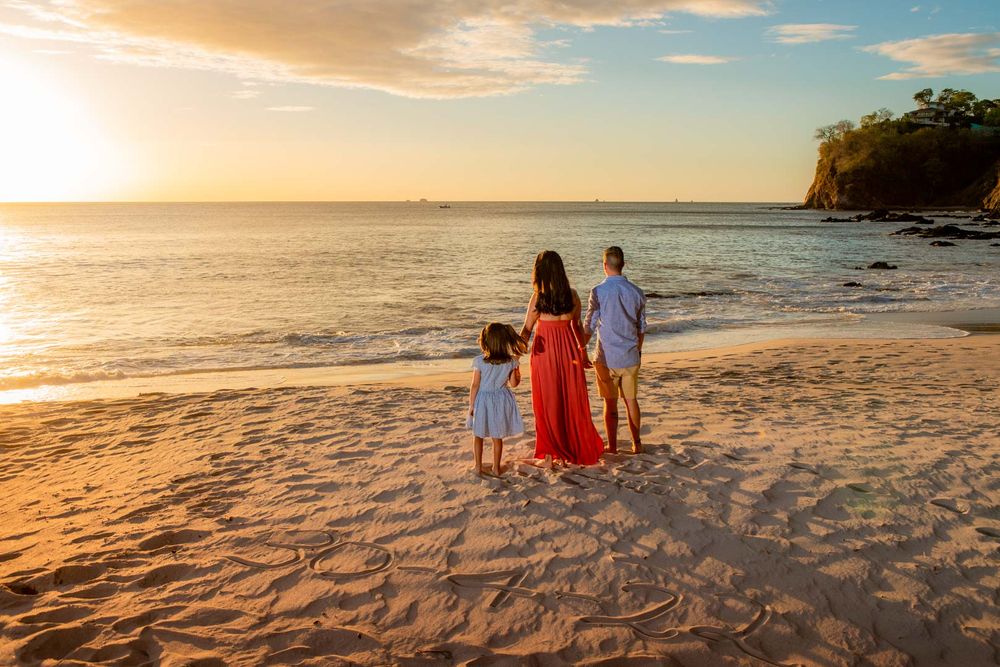 Family Sunset Photo Shoot in Flamingo Beach