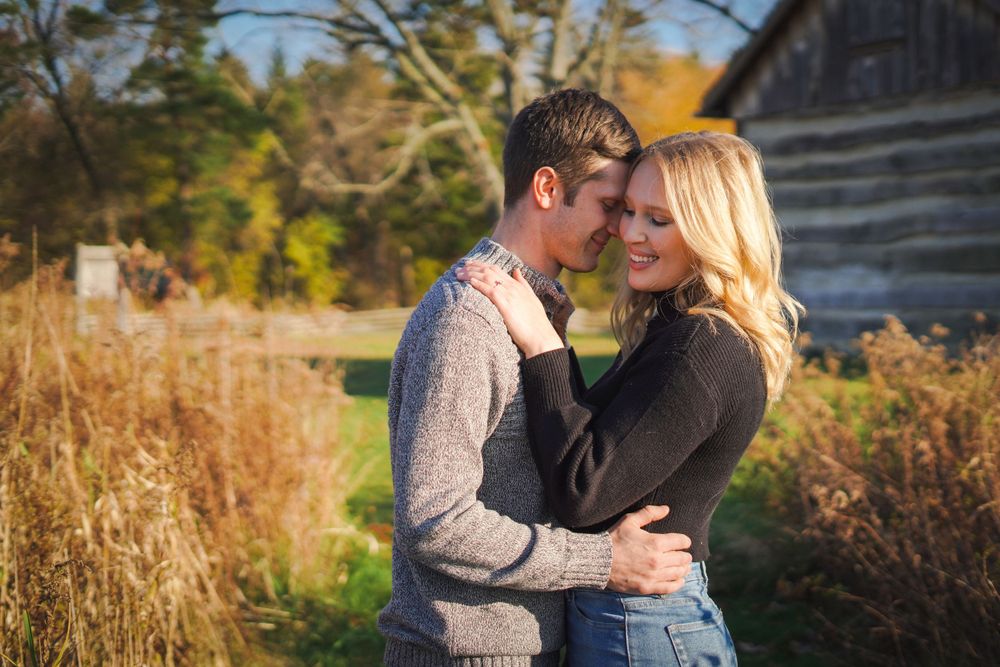 Engagement Photos, photography, Wisconsin, Eagle, WI, Fall, Autumn, Love