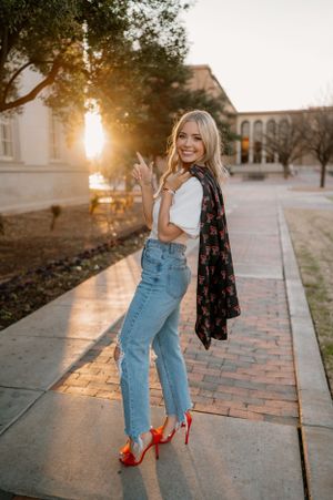 Lubbock-Texas-TX-Senior-Photographer-Texas-Tech-Portrait-Photography-Amarillo-Abilene-Seniors