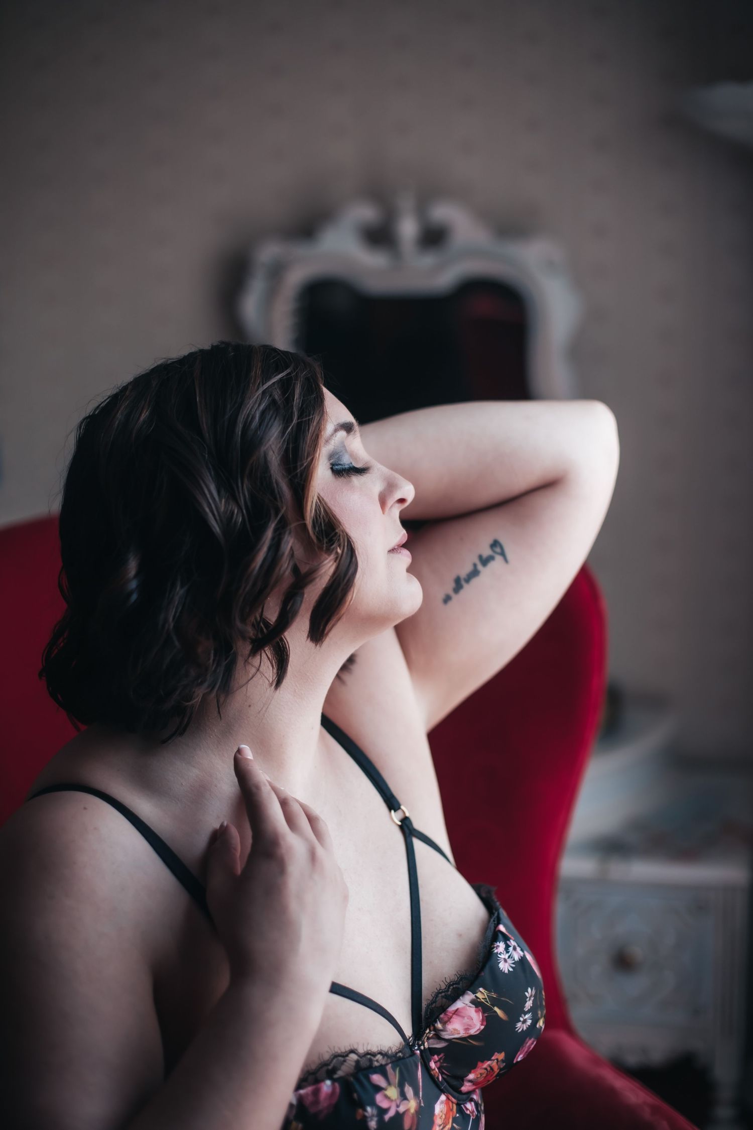 boudoir, styled portrait, intimate portrait, self love, body positivity, body acceptance