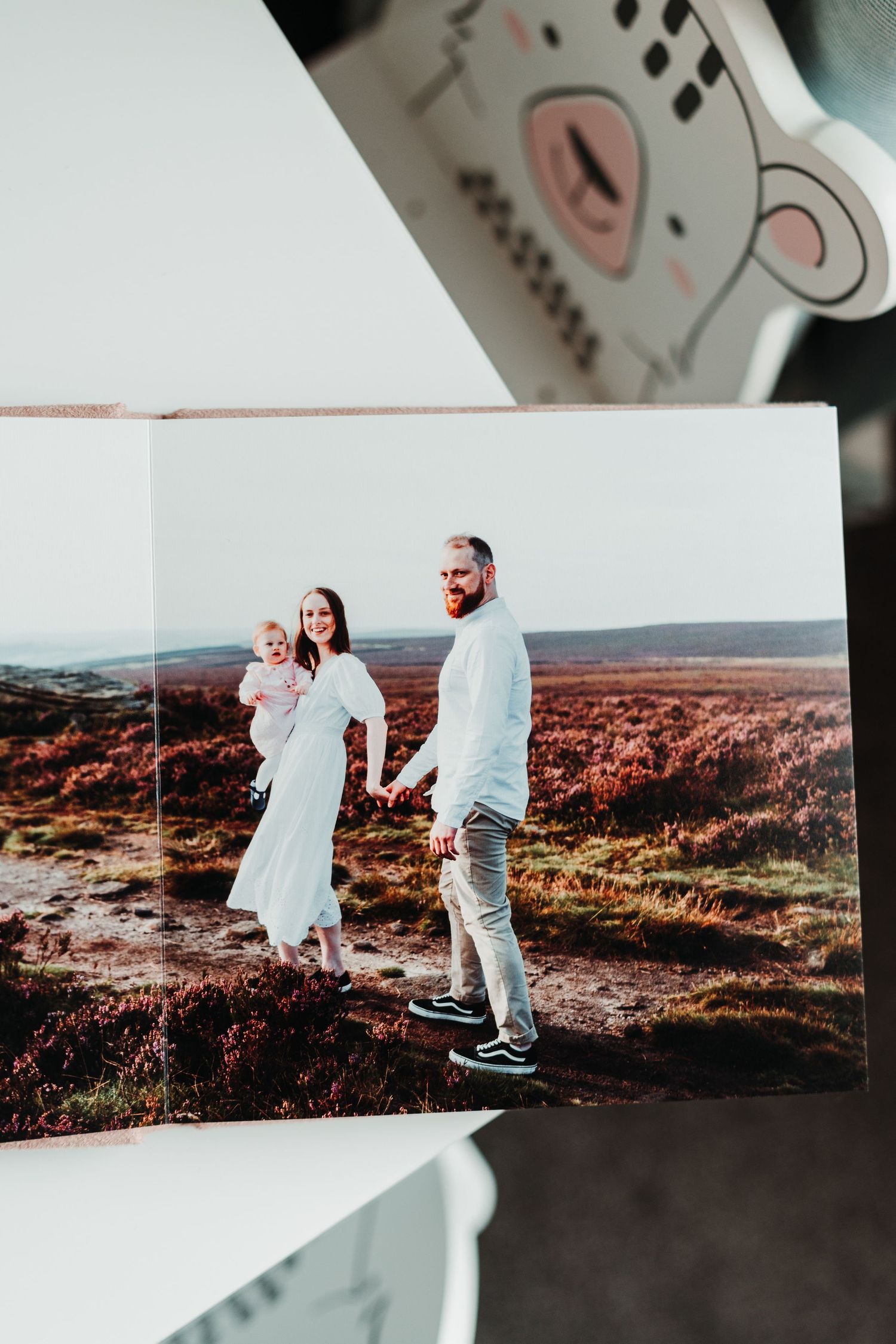 pink family photobook Emilia Czarnota Photography