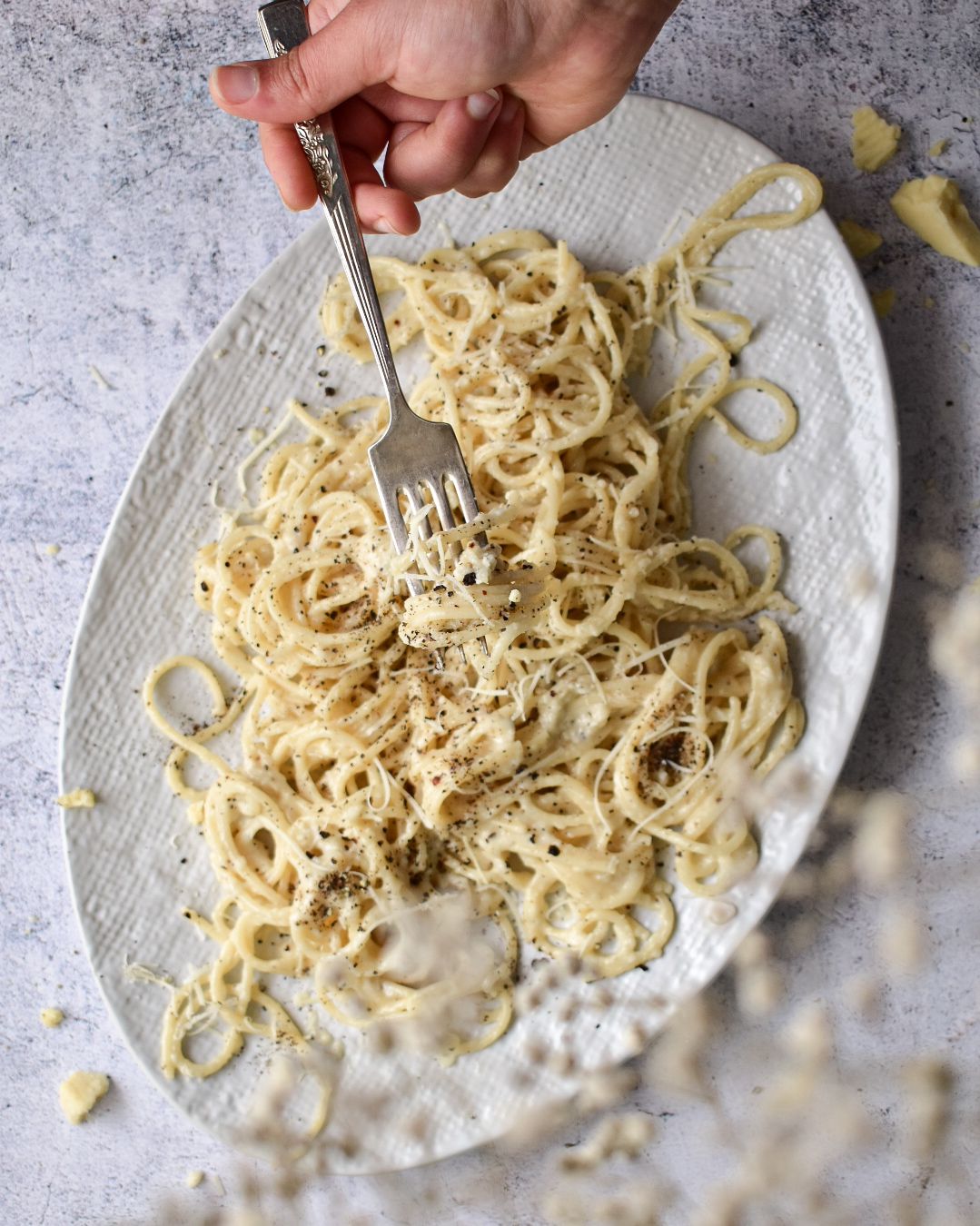 Spaghetti, Pasta, Cacio e Pepe, Cocoa & Chili, bright, food, cheese, monochrome, food photography, plate of food, recipe