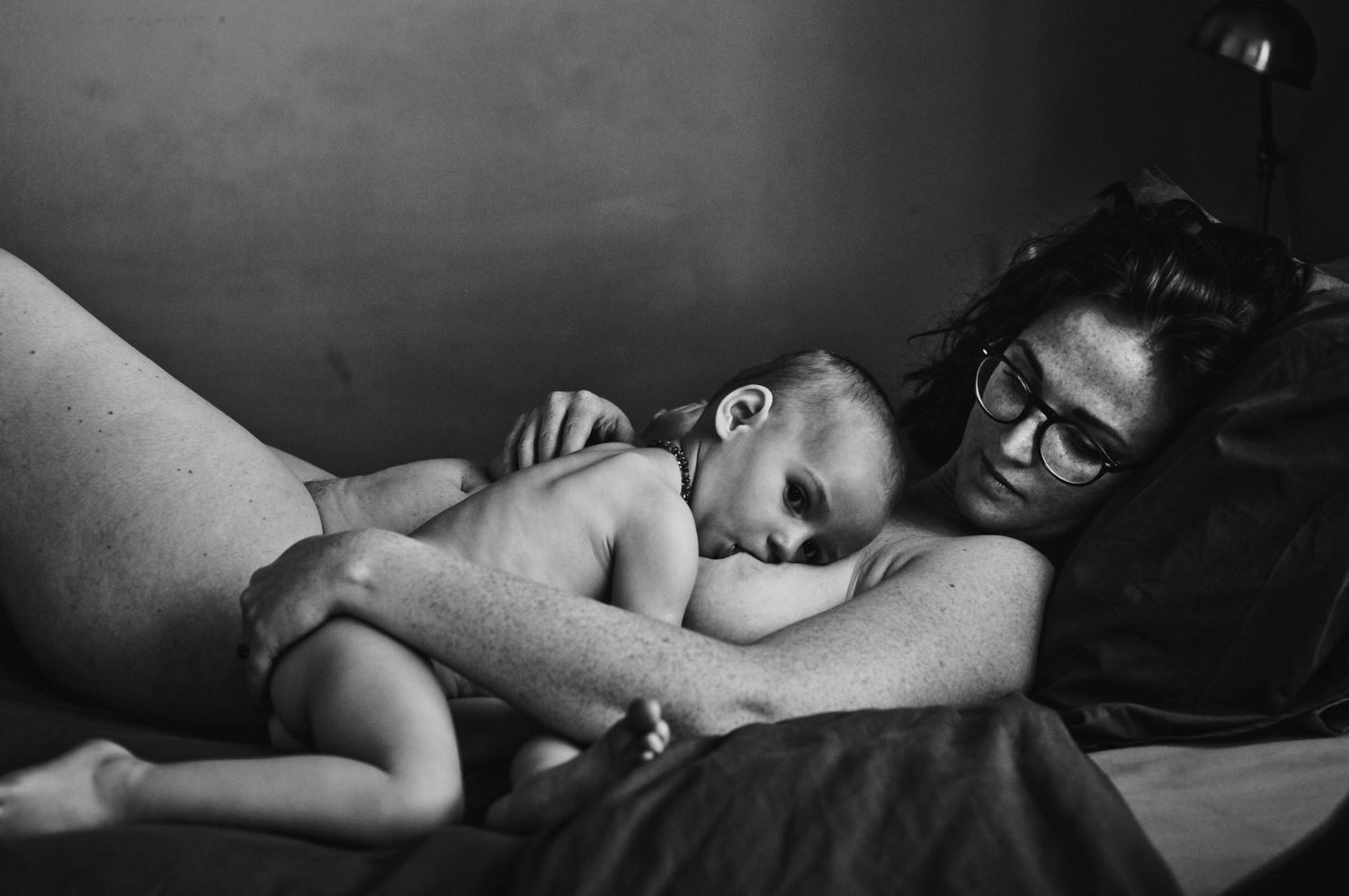 Motherhood and breastfeeding photography by Bettie Bombshell Photography Johannesburg South Africa