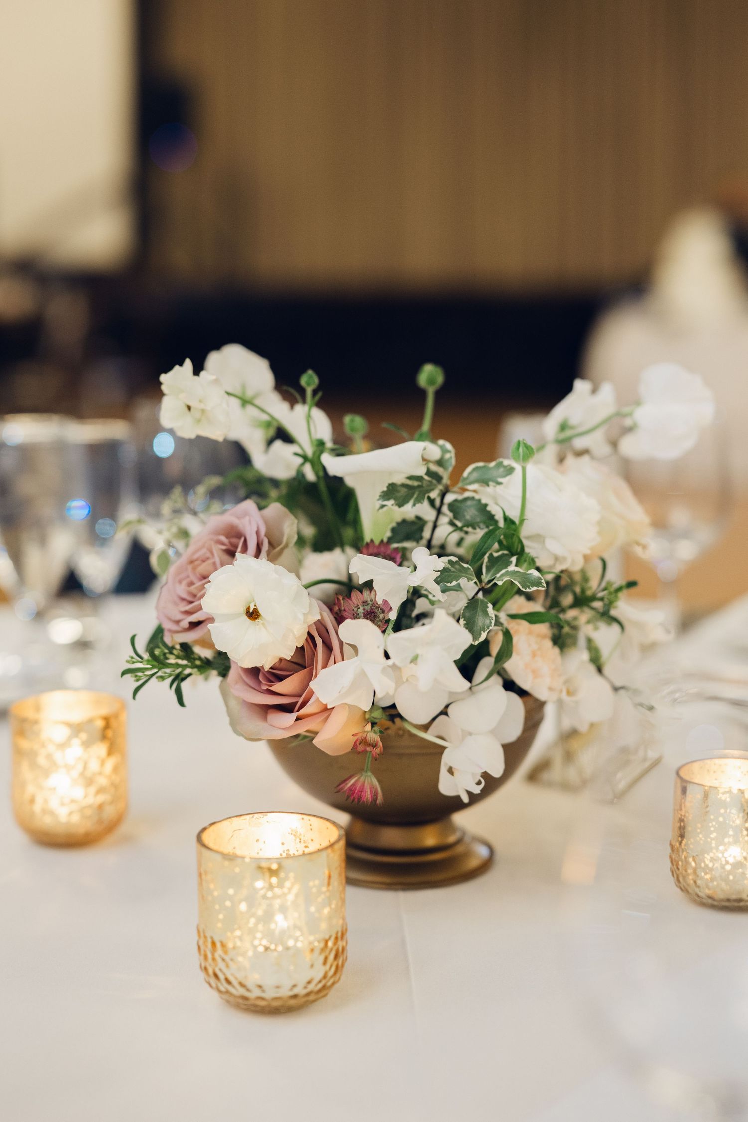 Michigan Shores Club Winter Wedding in Wilmette | Candace Sims Chicago Luxury Editorial & Fine Art Wedding Photographer