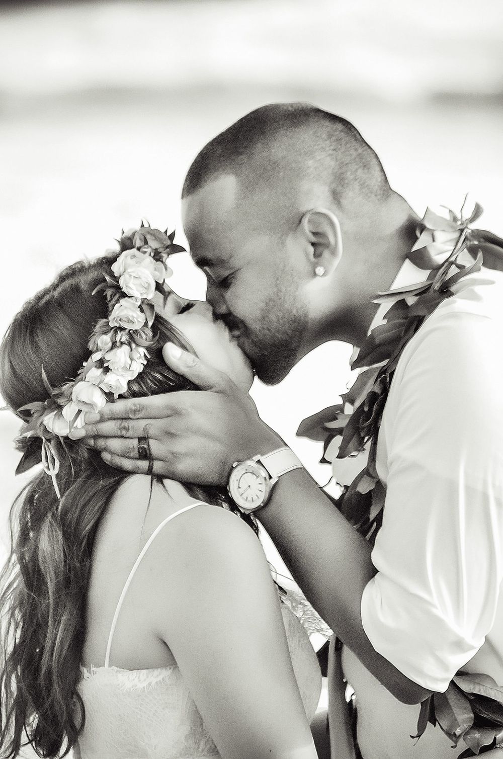 kauai hawaii beach house destination adventure wedding ceremony
