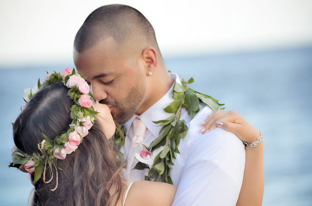 kauai hawaii beach house destination adventure wedding reception
