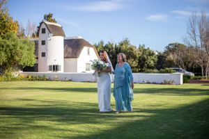bride and mom stellenbosch