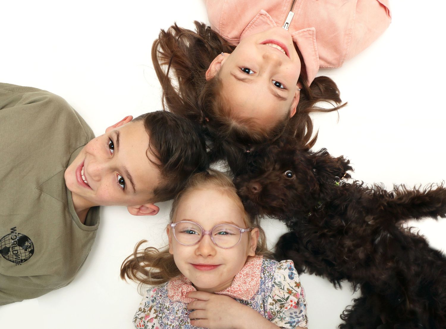 Sibling Session Pet Dog Smiling Familiy. Newborn Photographer Tameside