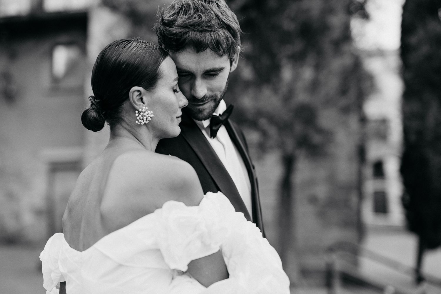 fotosession in Barcelona Spain, destination wedding beautiful people Anni und Julian foto