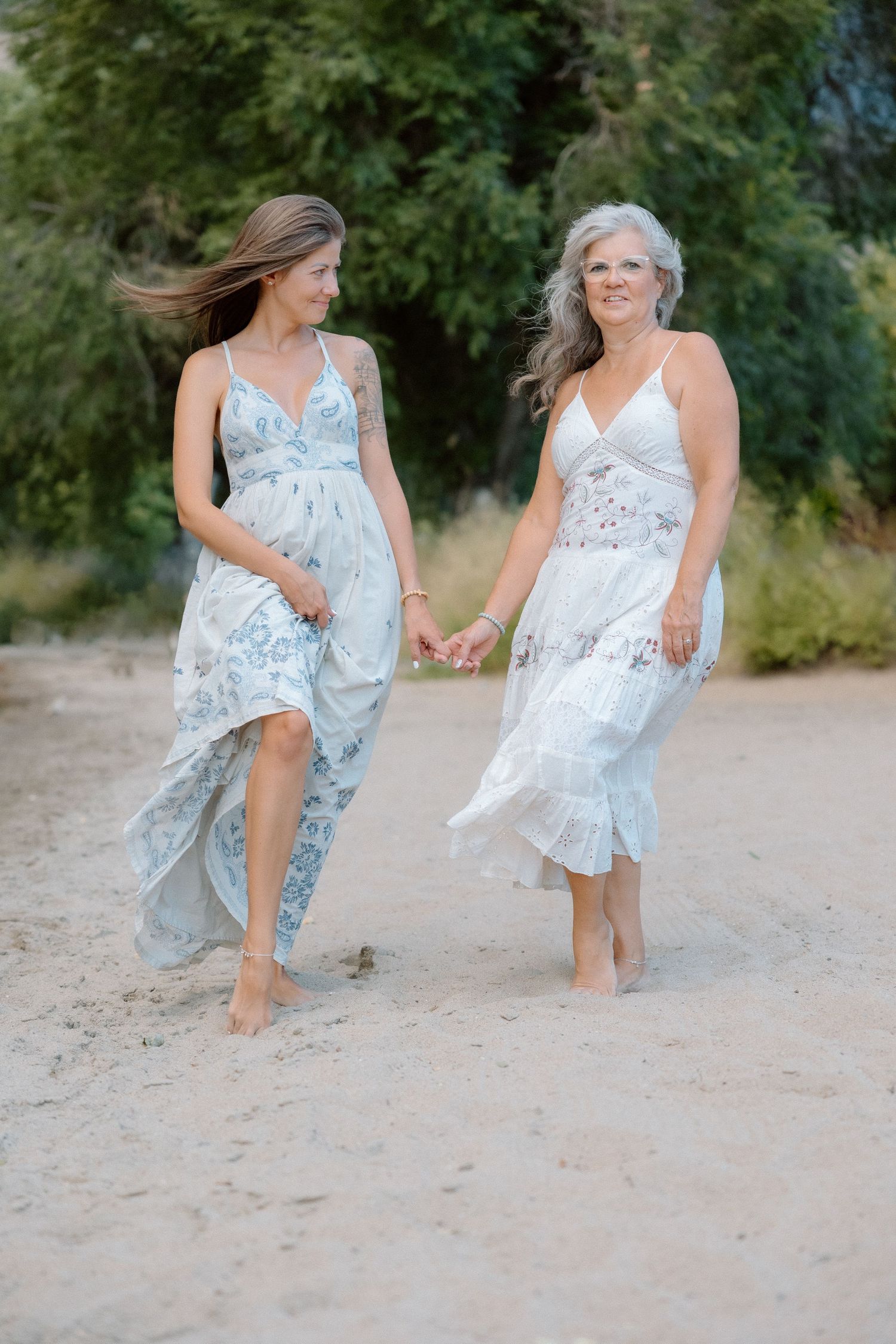 modern veil flowing in the wind during outdoor portraits in Kelowna.