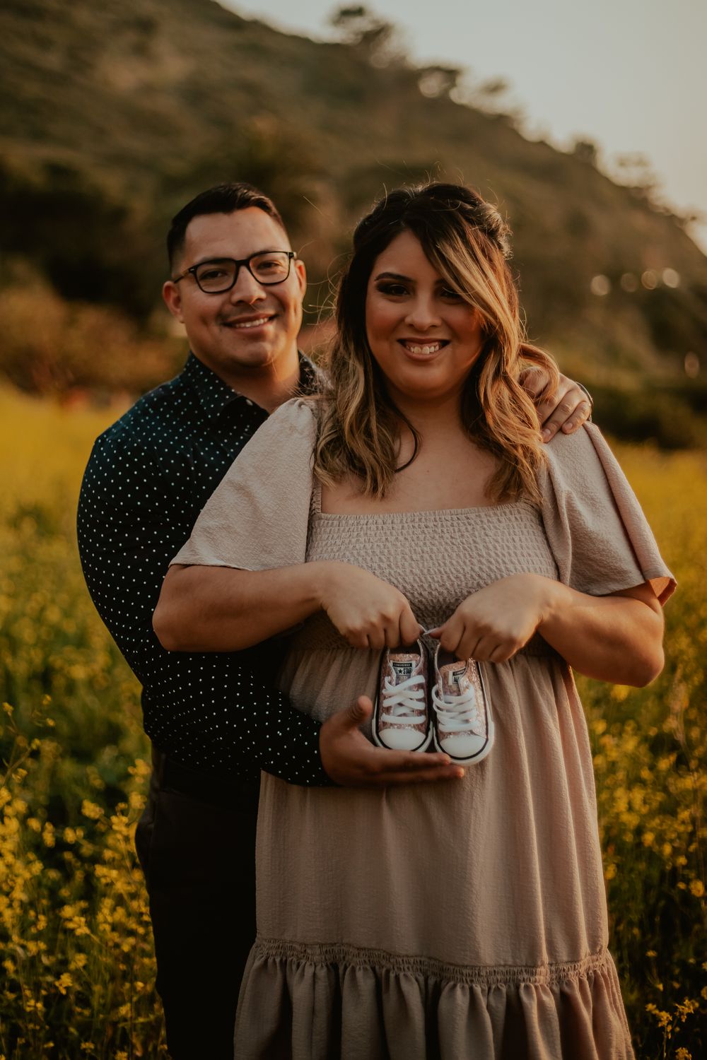 pregnancy announcement photography in Southern California