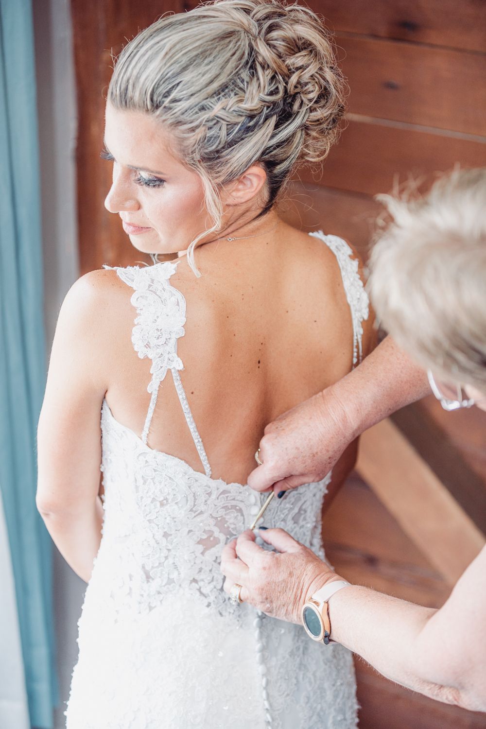 whispering hollow bride picture