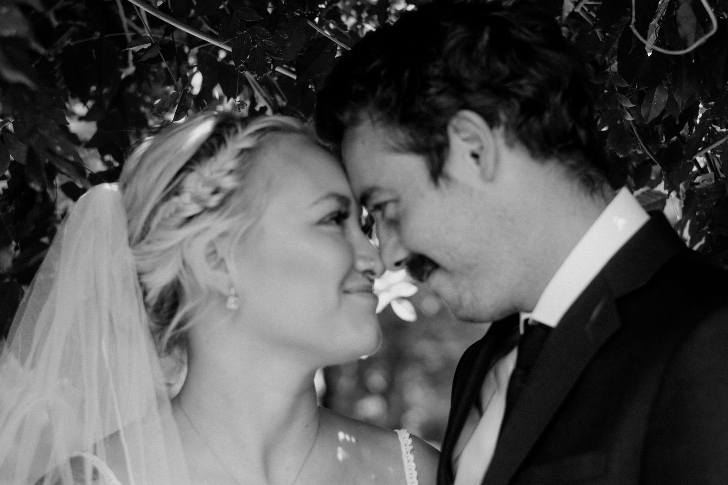 playful bridal portraits poses