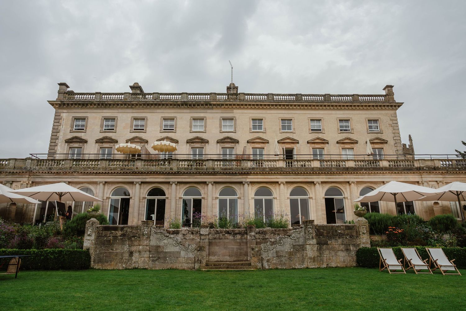 Cowley Manor Zara Davis Wedding Photography Cheltenham Cotswolds Gloucestershire Luxury