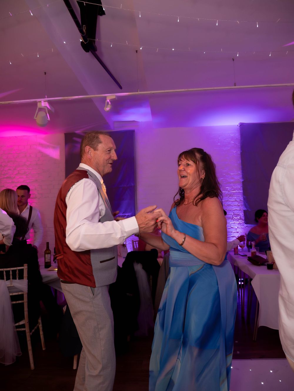 wedding photographer
nottingham photographer
derby photographer
dog photographer
equine photographer