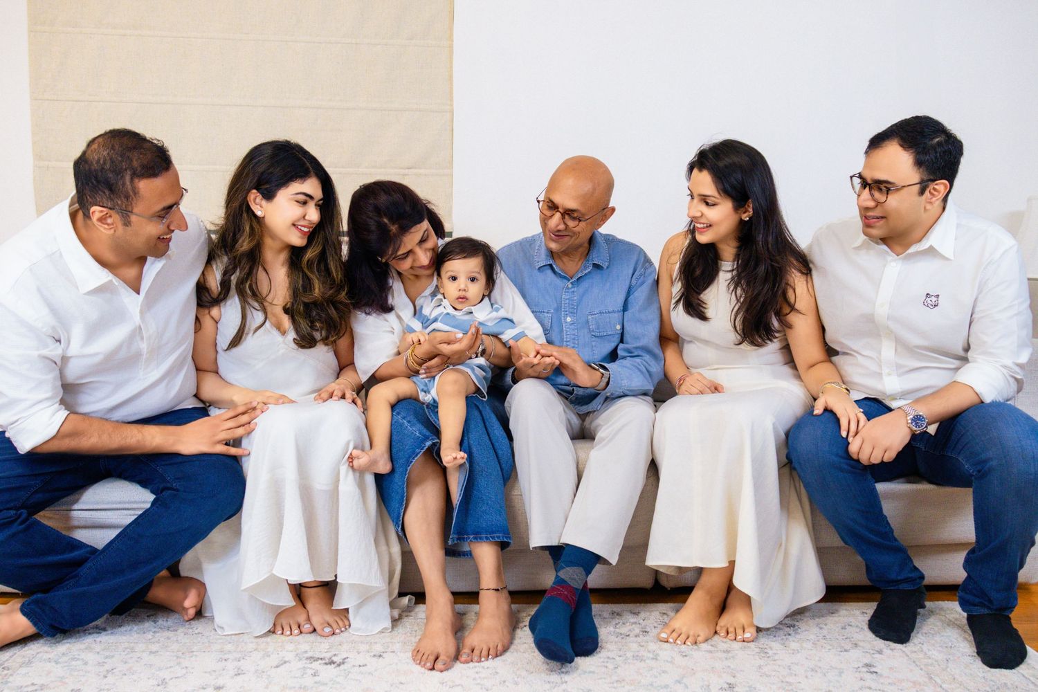 Indoor In Home Lifestyle Family Photoshoots | Custom Family Sessions and Big Family Gathering Photoshoots Available