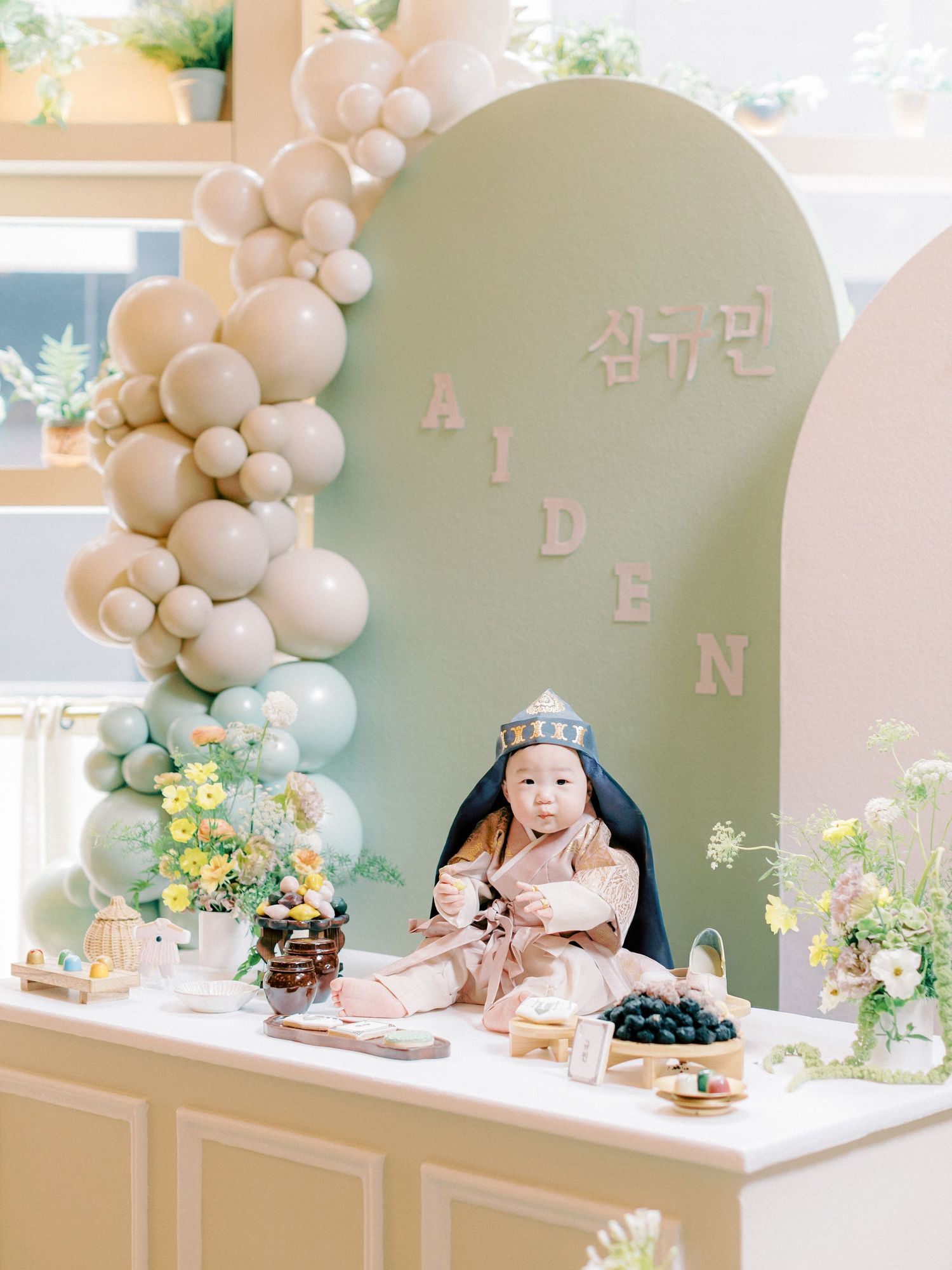 Jeanie Jang Photo New York Family Photographer Quality Bistro Korean Dohl 1st Birthday