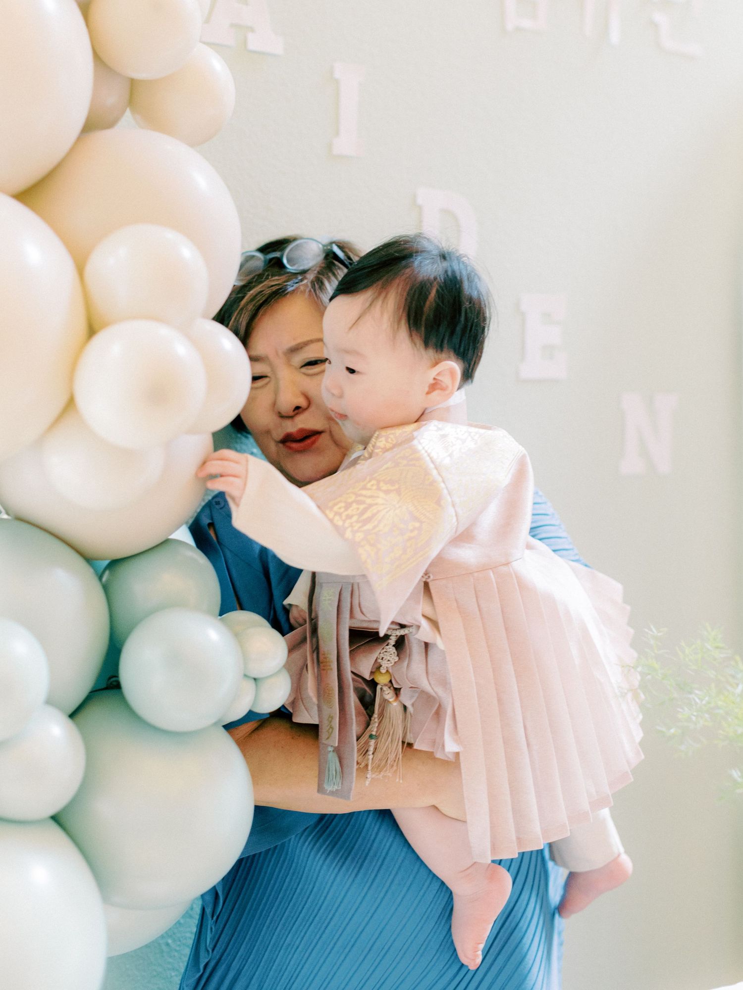 Jeanie Jang Photo New York Family Photographer Quality Bistro Korean Dohl 1st Birthday