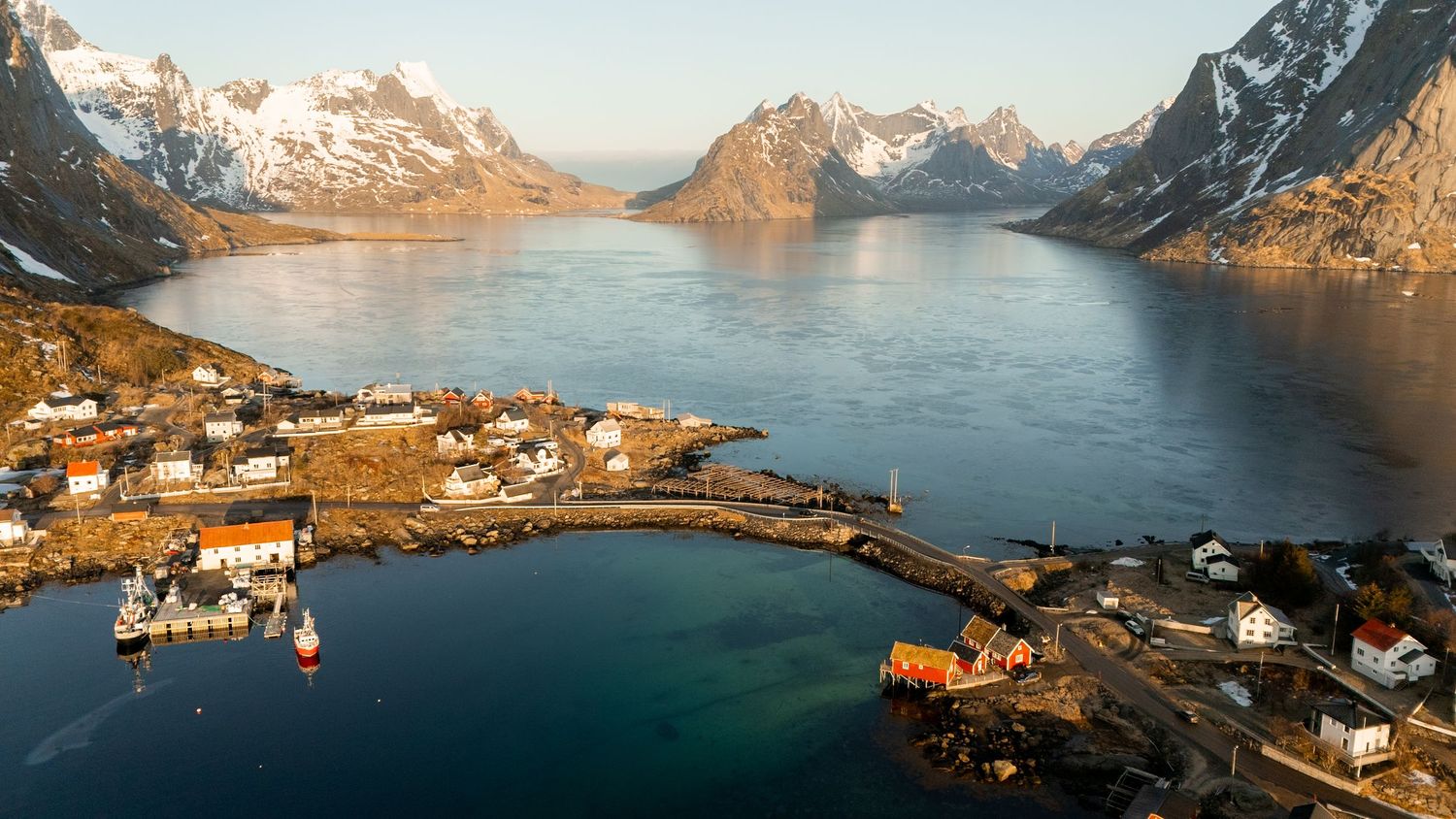 reine dans les lofoten vu du ciel