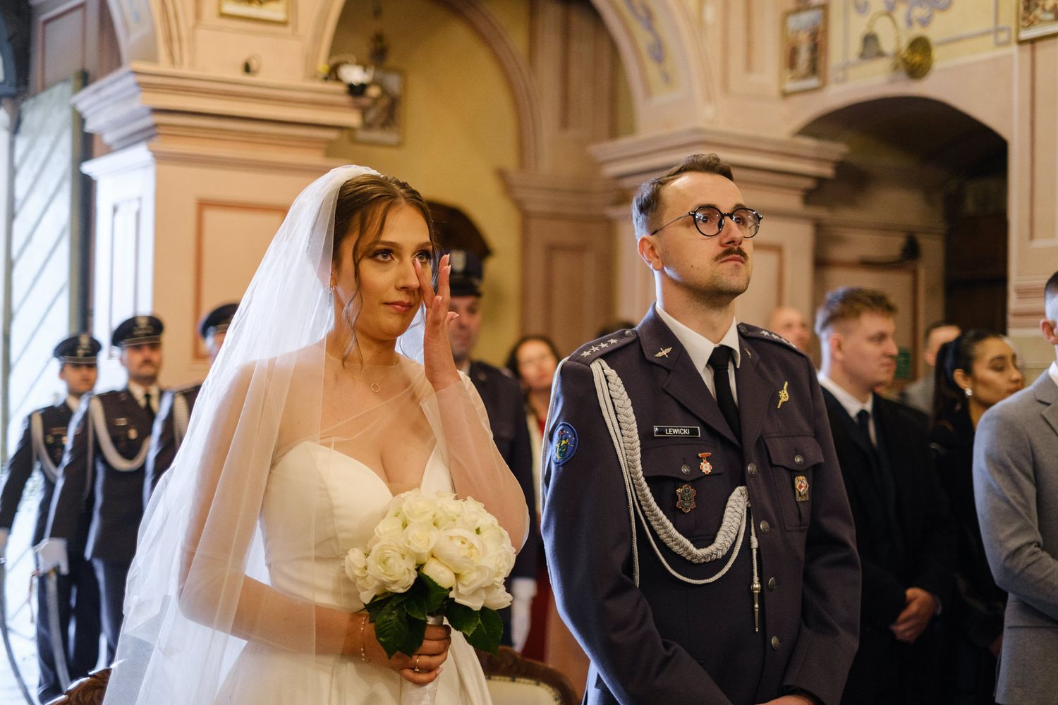 Ślub w Kościele Wniebowzięcia NMP w Brodach