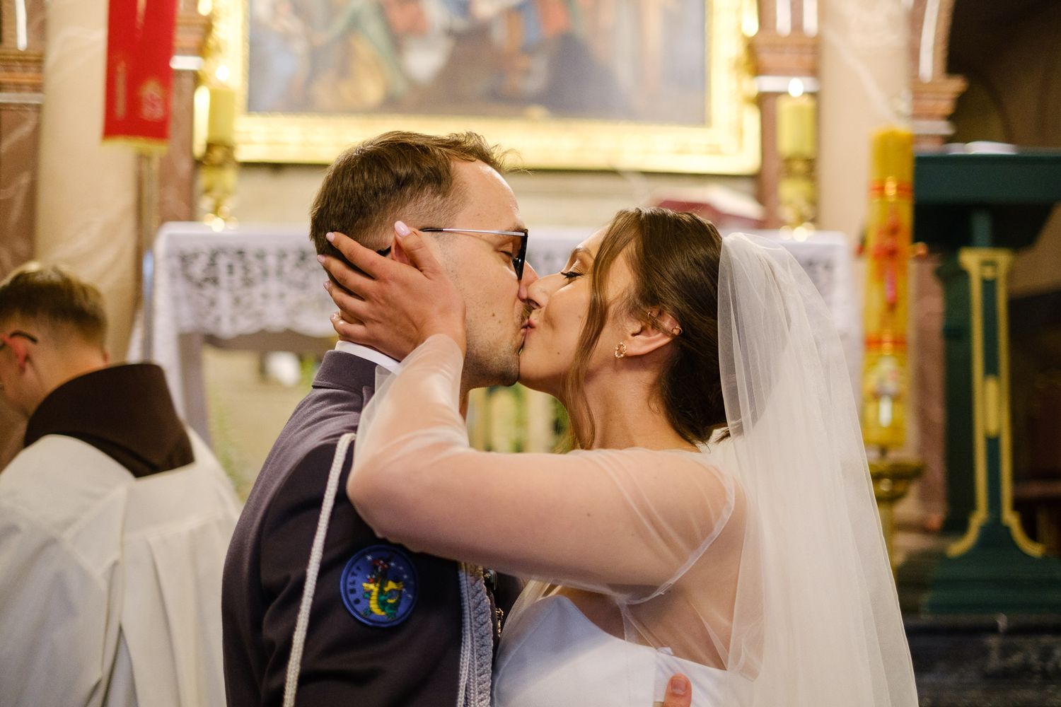 Przysięga ślubna w Kościele Wniebowzięcia NMP w Brodach