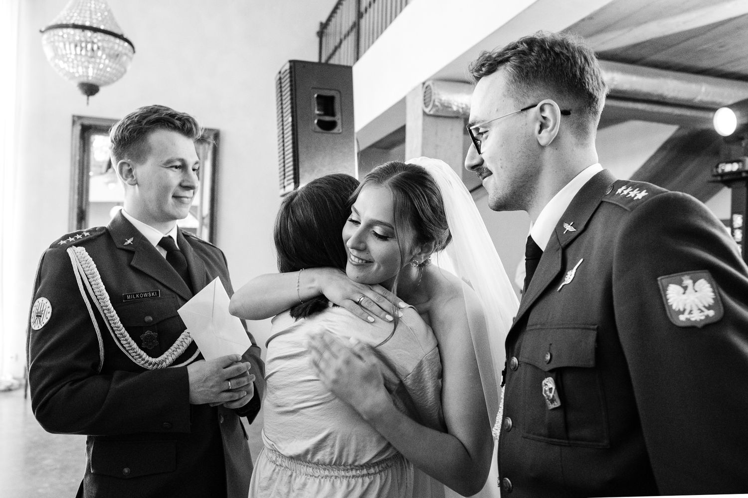 Składanie życzeń ślubnych w VillaLove w Izdebniku.
