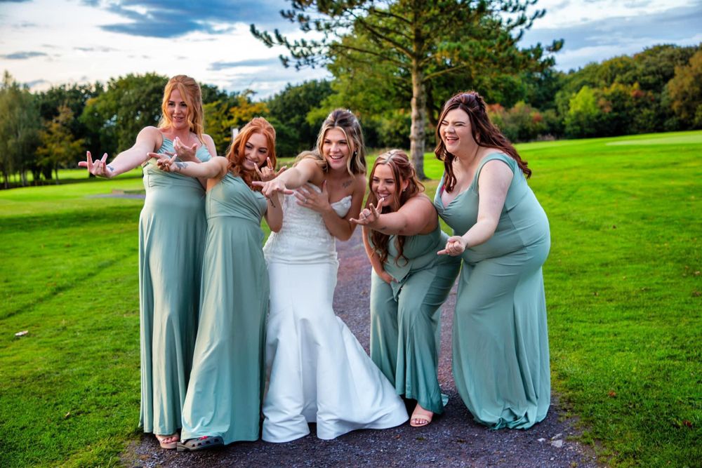 Wigan Wedding Photographer, Photographers in the North West. . Manchester wedding. Maple Golf Course, Maple.