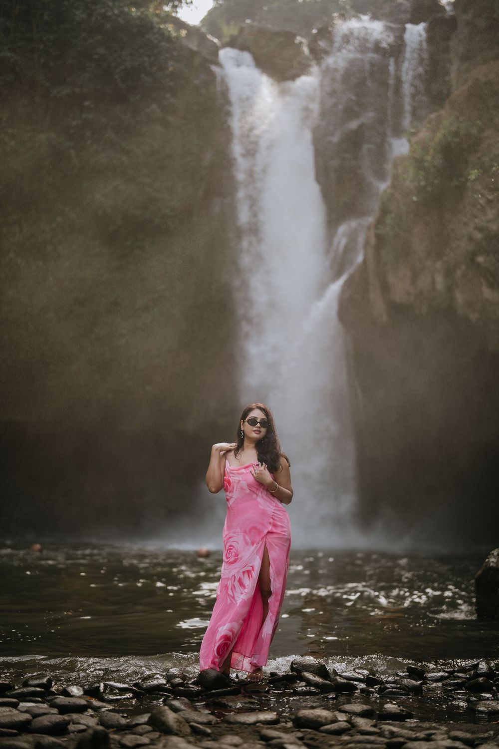 Bali couple photoshoot with Tegenungan waterfall background