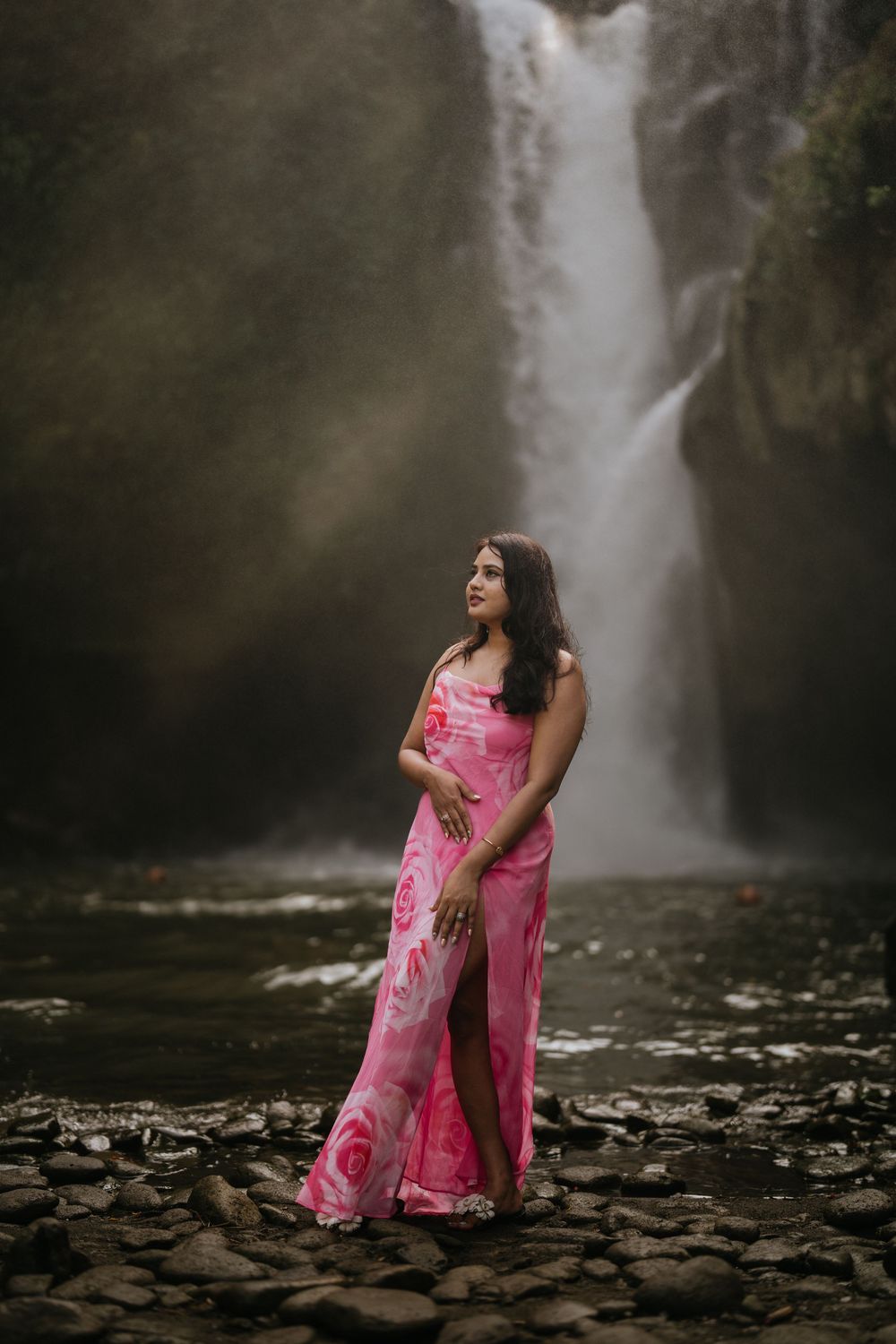 Bali couple photoshoot with Tegenungan waterfall background