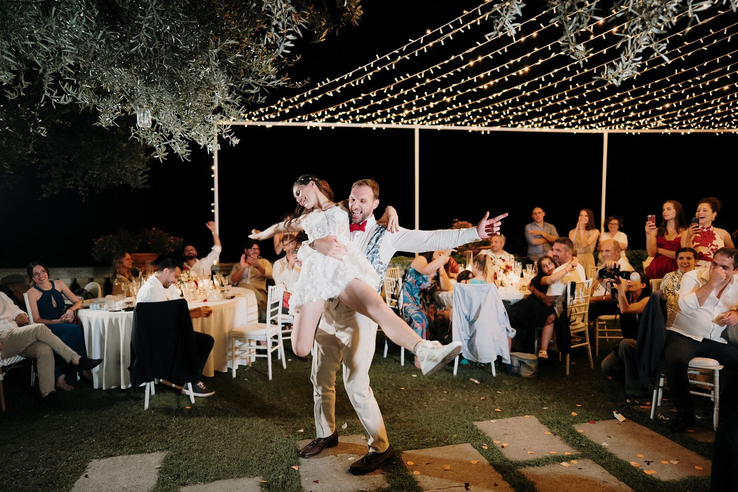 Wedding party at Villa Casa Rossa, a wedding venue in Imperia