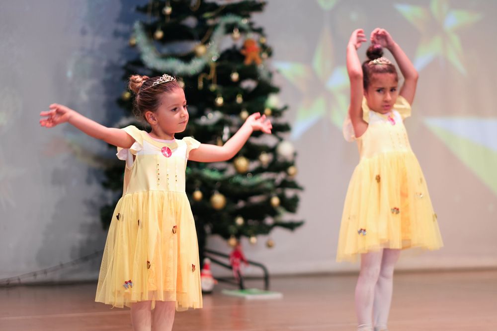 school dance performance photographer