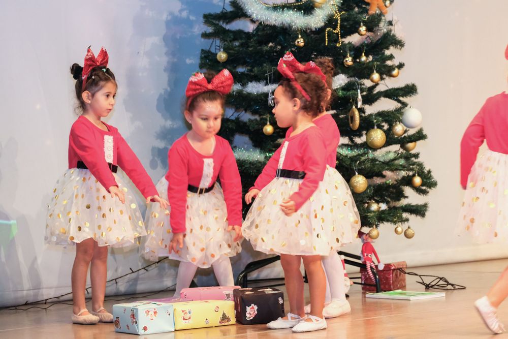 kids stage dancing photography Dubai