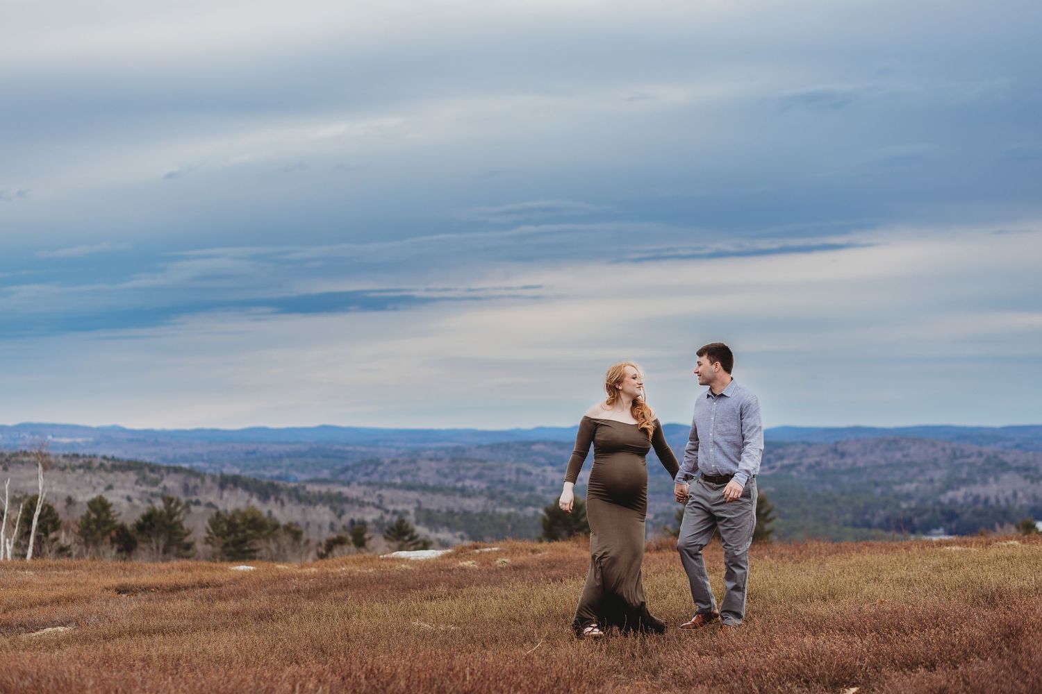 Professional Maine maternity photo
