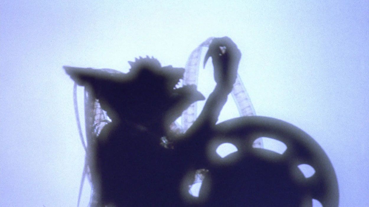 Gremlins 2 film break - Gremlin shadow puppet