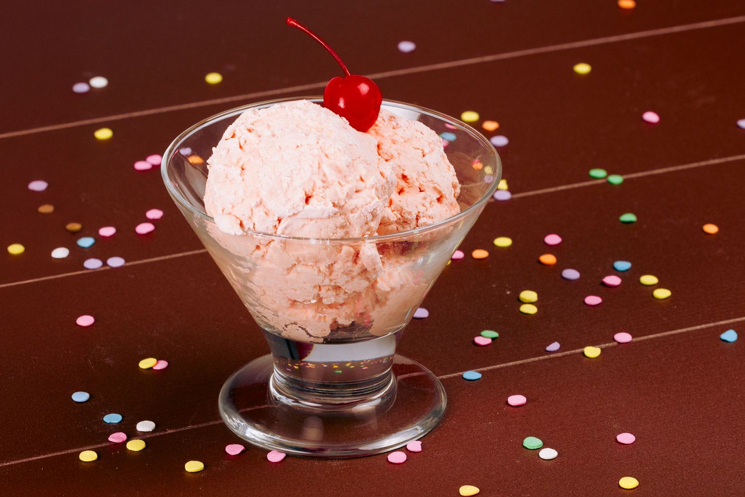 Fotografía gastronómica y de producto helado de fresa para menú CDMX